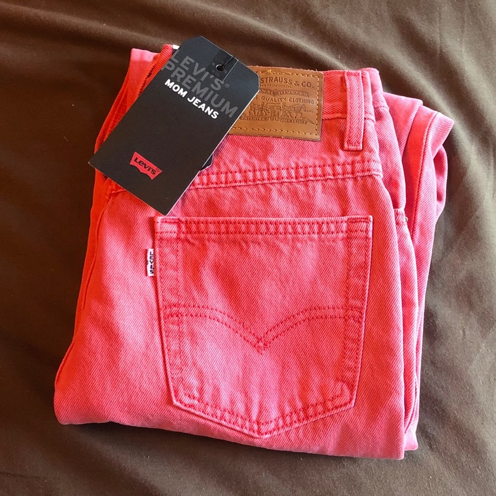 Levi’s premium cute vintage faded mom jeans - Picture 5 of 6